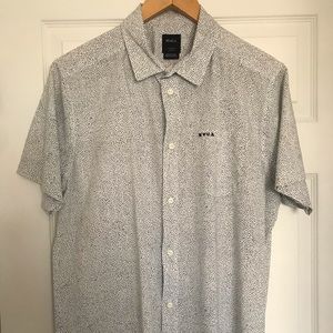 RVCA Short Sleeve Button Down Men’s Large (Slim Fit)
